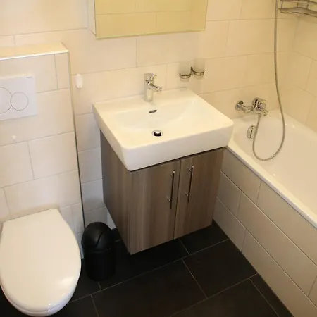 Mountain With Parking アパート