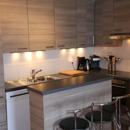 Apartment Mountain With Parking