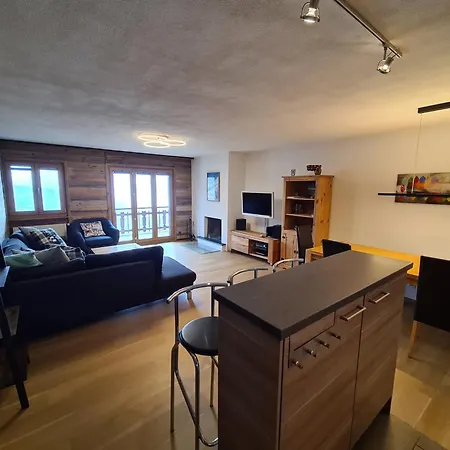 Mountain With Parking * ヴェゾナ