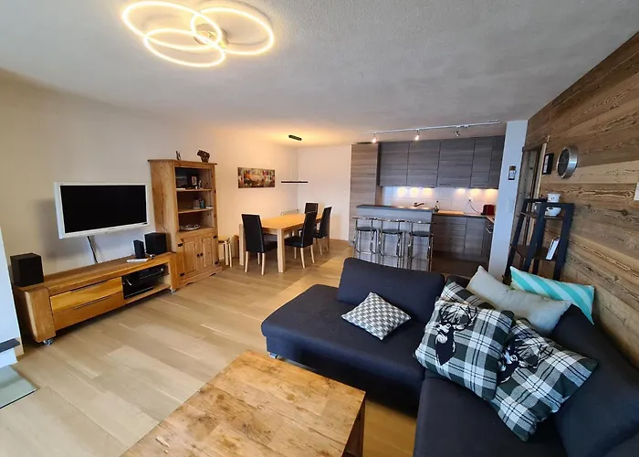 Mountain With Parking 아파트 베이소나츠