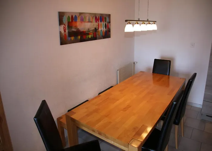 Mountain With Parking 아파트